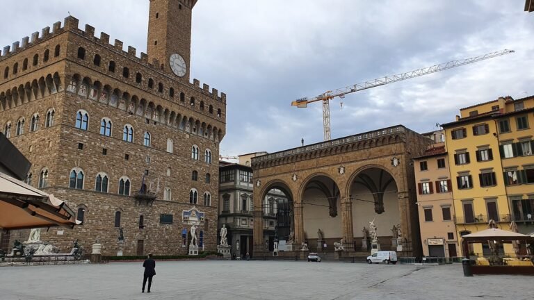 Passeggiata gratuita di 3 ore a Firenze partendo dalla stazione di Santa Maria Novella